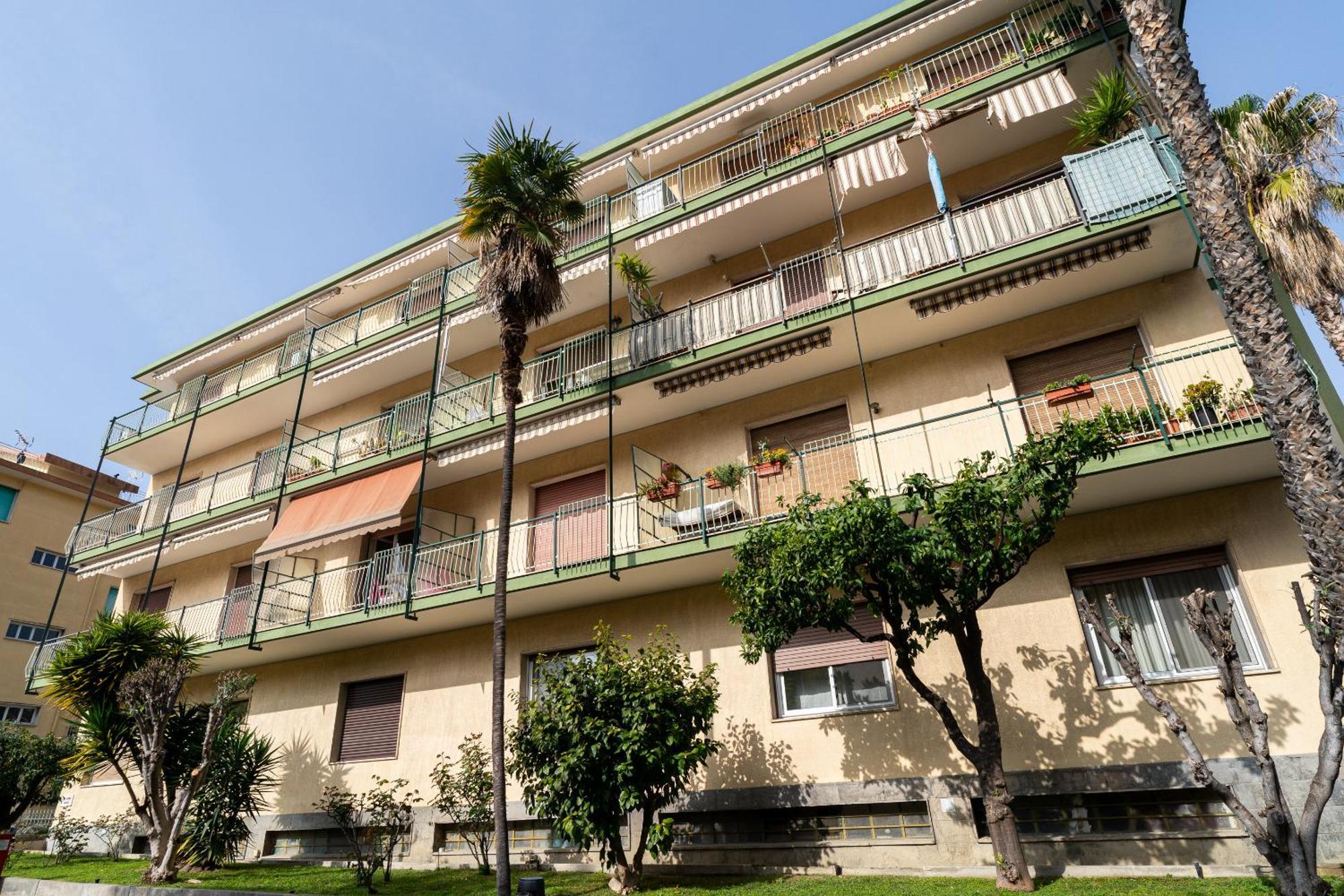 Casa Silvia - Central - Terrace - Wifi Bordighera Eksteriør bilde